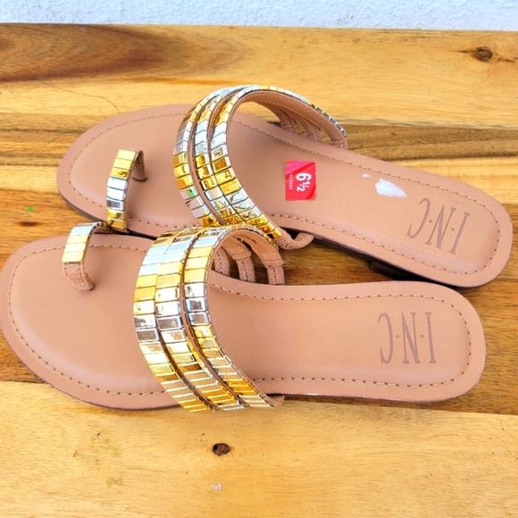 INC Jaylee Womens Embellished Toe Ring Slip-On Flat Sandals Size 6.5 - Picture 9 of 16